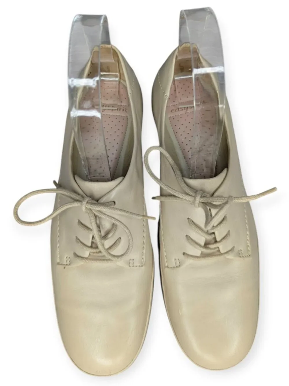 Easy Spirit ES Free N Easy Ivory Leather Lace-Up Womens Shoe Size 6B